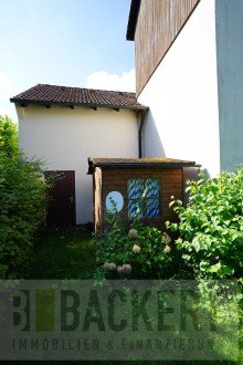 R�ckansicht Garage mit Ger�tehaus Gro�es Wohnhaus mit Einliegerwohnung und tollem Garten in BT-Oberpreuschwitz!