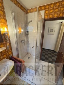 Badezimmer Ger�umiger Bungalow unweit der Wilhelminenaue!