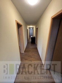 Flurbereich OG Einzigartiges landwirtschaftliches Anwesen 
- Wohnhaus, Scheunen und noch viel mehr!