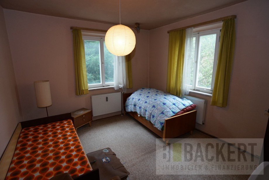 Schlaf-/Kinderzimmer EG Zweifamilienhaus Bad Berneck