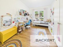 Kinderzimmer Haus 2 Diskret. Gr�n. Grenzenlos. 
Traumanwesen mit zwei hochwertigen Wohneinheiten