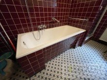 Badezimmer OG Ein St�ck fr�nkische Geschichte! Historisches Gasthaus inmitten des Luftkurortes Waischenfeld.
