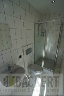 Badezimmer im OG Umfangreich renovierte Doppelhaush�lfte in Michelau i. Ofr- OT. Frei ab sofort!