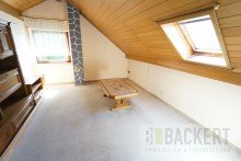 Wohnzimmer Dachgeschoss Handwerker aufgepasst! Zum Wohnen oder Urlaub machen im Frankenwald.
