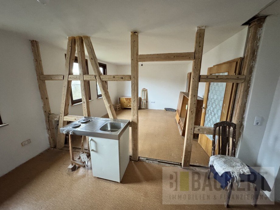 Wohnraum Obergeschoss Doppelhaush�lfte Floh-Seligenthal