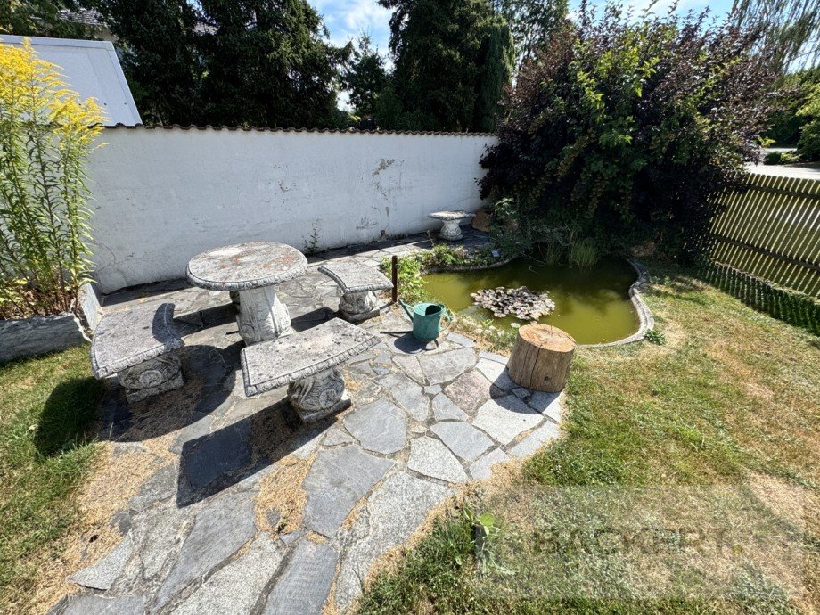 Gartenbereich Zweifamilienhaus Wiesau / Sch�nhaid