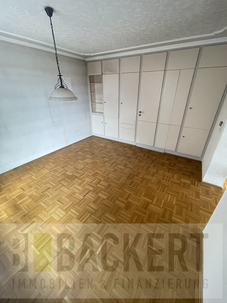 Esszimmer mit Einbauschr�nken Einfamilienhaus Kulmbach