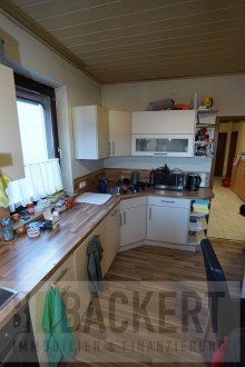 K�che EG Ger�umiges Ein- bis Zweifamilienhaus im Herzen von Untersteinach