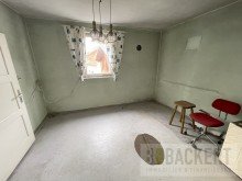 Wohnbereich Altbestan Gepflegtes Einfamilienhaus mit Garage sowie Ausbaureserve in Altenkunstadt