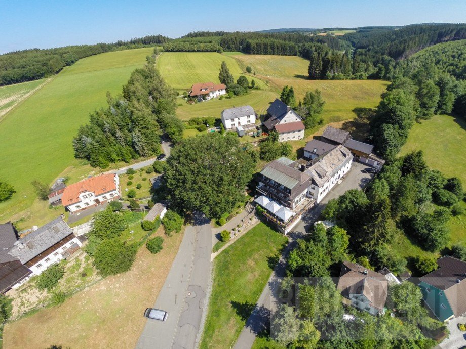 Luftaufnahme Gastronomie und Wohnung Schwarzenbach am Wald / Gottsmannsgr�n