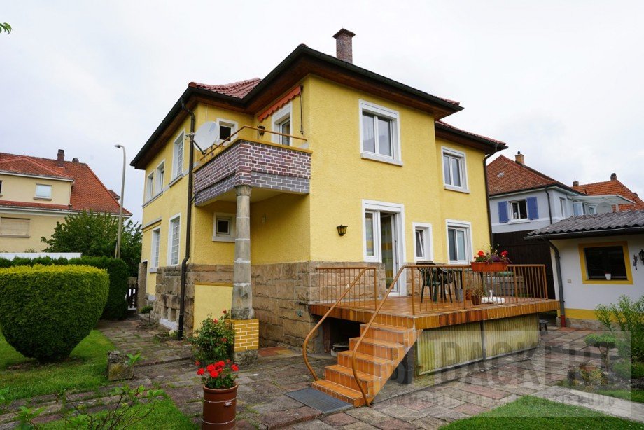 Ansicht Gartenseite Zweifamilienhaus Kronach