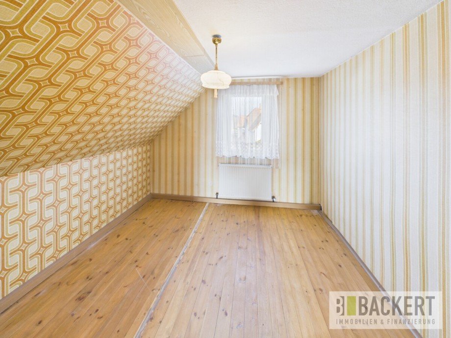 Schlafzimmer Dachgeschoss Einfamilienhaus Altenkunstadt / Woffendorf