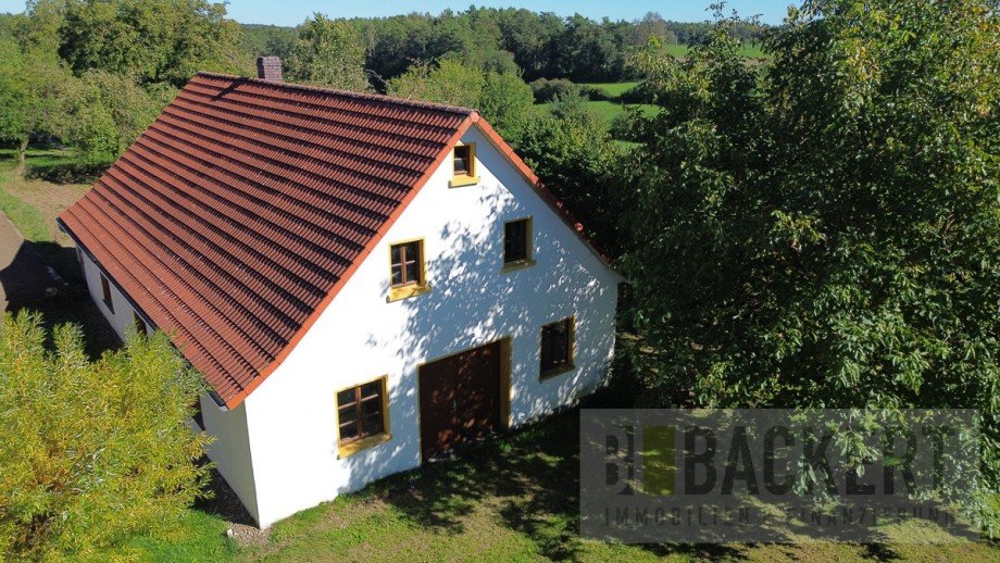 Luftaufnahme Werkstattgeb�ude Einfamilienhaus Weismain