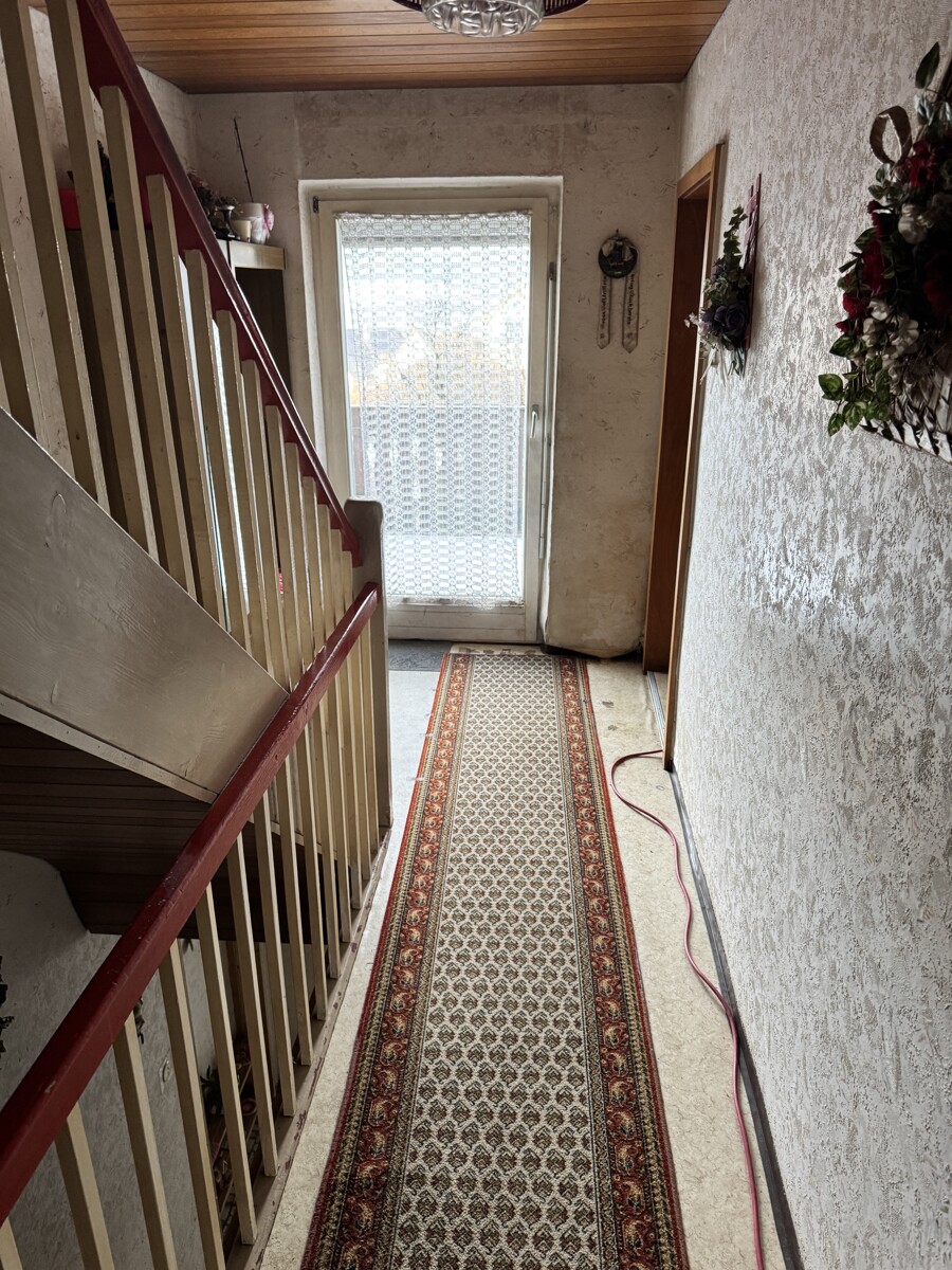 Flurbereich OG Doppelhaush�lfte Aufse�