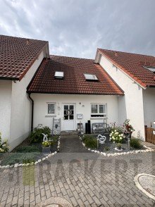 Ansicht Gepflegtes und gro�z�giges Reihenmittelhaus in Burgkunstadt. Frei ab sofort!