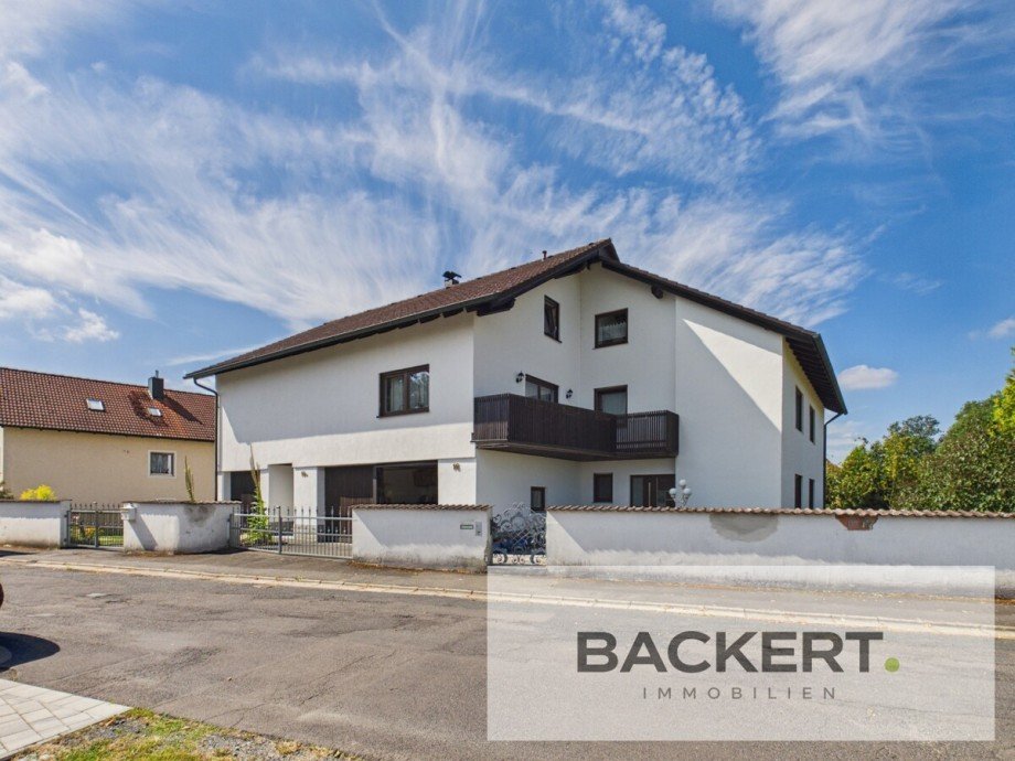 Ansicht Stra�enseite Zweifamilienhaus Wiesau / Sch�nhaid