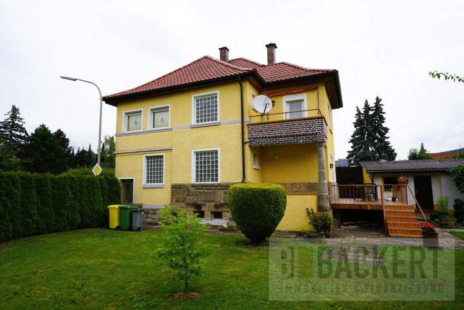 Ansicht Gartenseite Zweifamilienhaus Kronach