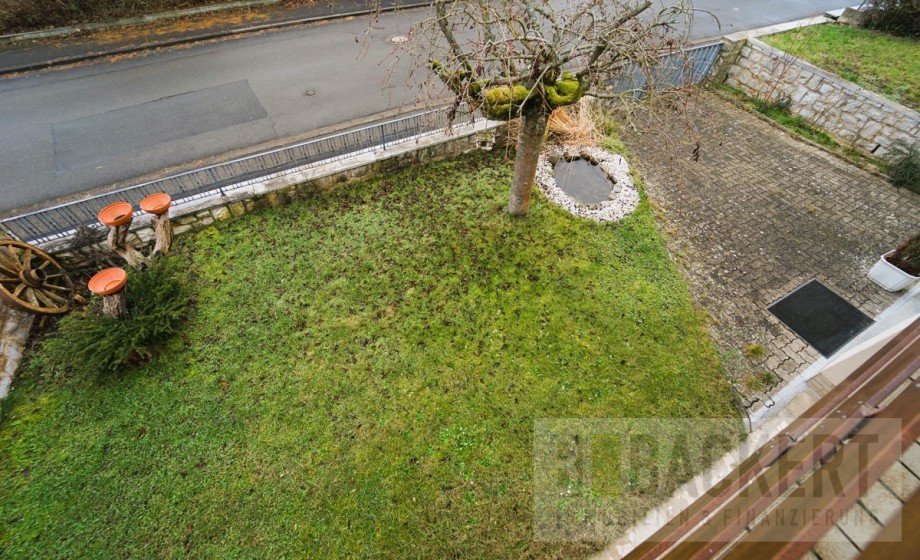 Gartenbereich vor dem Haus Einfamilienhaus Burgkunstadt