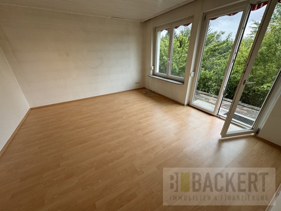 Wohnzimmer Wohnung EG Zweifamilienhaus Kulmbach