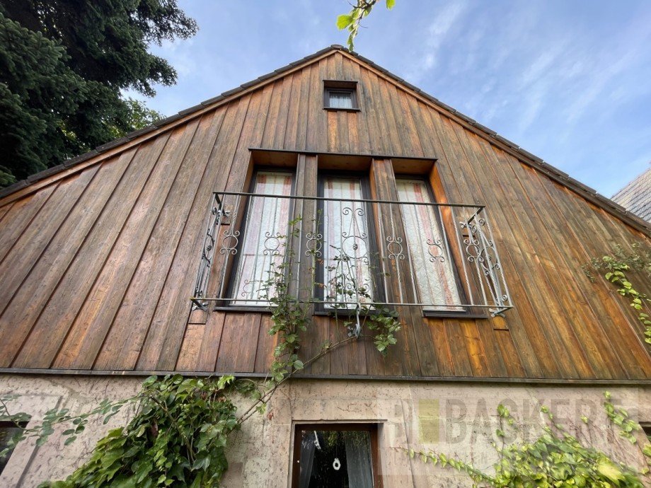 Seitenansicht Altbestand Landhaus Trebgast