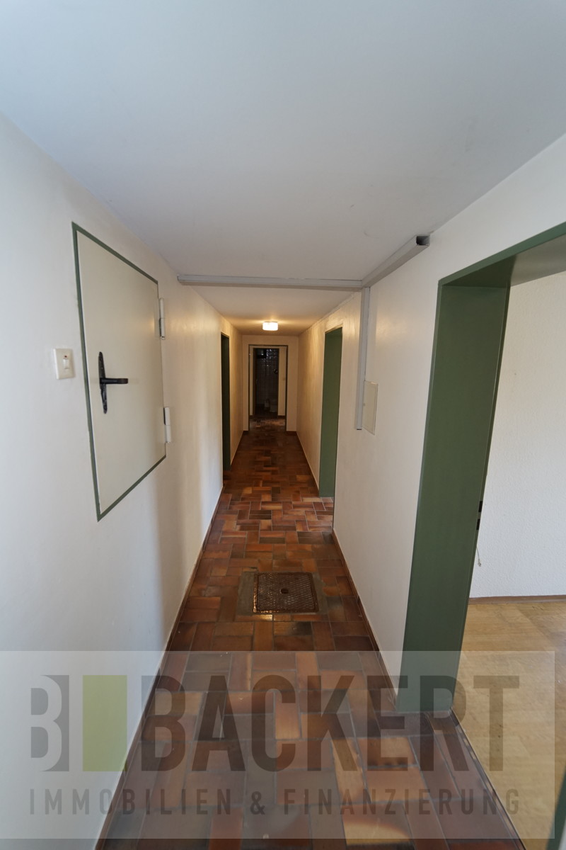 Flurbereich Souterrain Bungalow Altenkunstadt