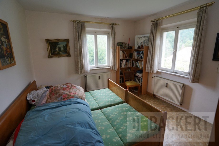 Schlaf-/Kinderzimmer EG Zweifamilienhaus Bad Berneck