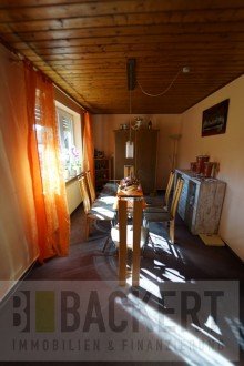 Esszimmer Obergeschoss Gro�es Ein- bis Zweifamilienhaus mit Nebengeb�uden in Mainleus - OT!