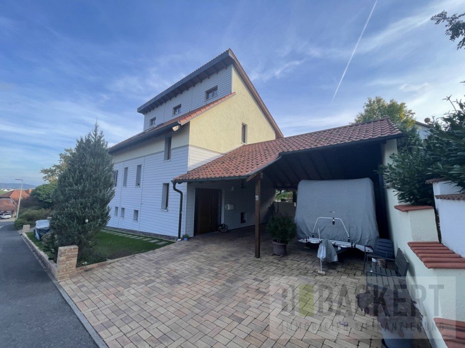Ansicht Stra�enseite Einfamilienhaus Michelau in Oberfranken / Schw�rbitz