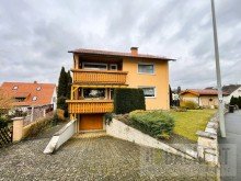 Ansicht Stra�enseite Gepflegtes Einfamilienhaus mit Garage sowie Ausbaureserve in Altenkunstadt