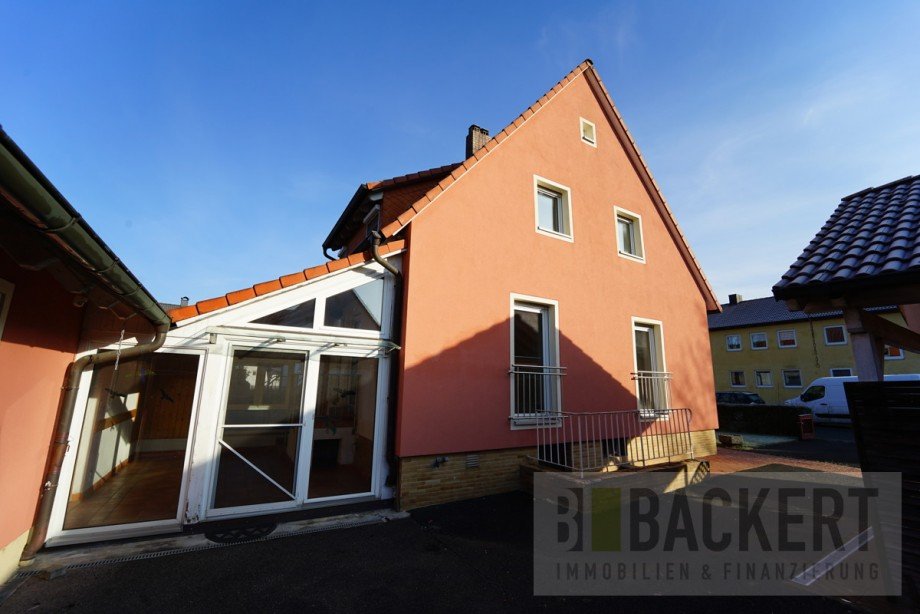 Seitenansicht Doppelhaush�lfte Redwitz a.d. Rodach