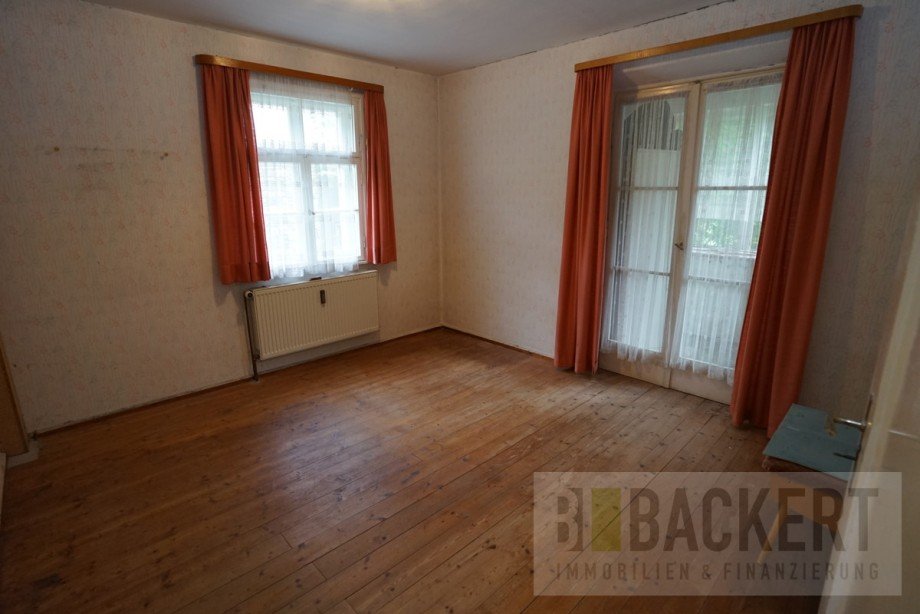 Schlaf-/Kinderzimmer 1. OG Zweifamilienhaus Bad Berneck