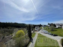 Aussicht vom Dachgeschoss Etabliertes Gasthaus mit Fremdenzimmern, Nebengeb�ude und viel Grund sucht Wirtsleute!